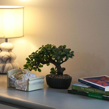 Bournemouth Beachfront Retreat 3 Bedroom 3 Bathroom Seaside B&B With Free Parking Bagian luar foto