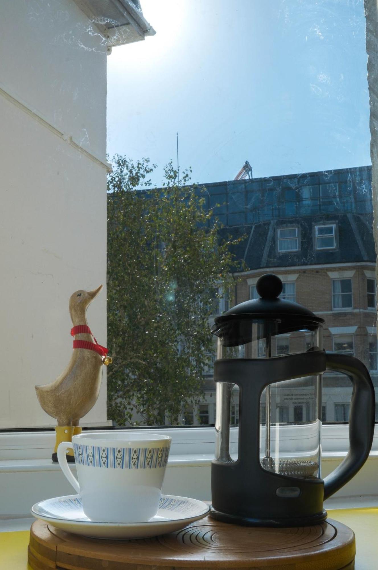 Bournemouth Beachfront Retreat 3 Bedroom 3 Bathroom Seaside B&B With Free Parking Bagian luar foto